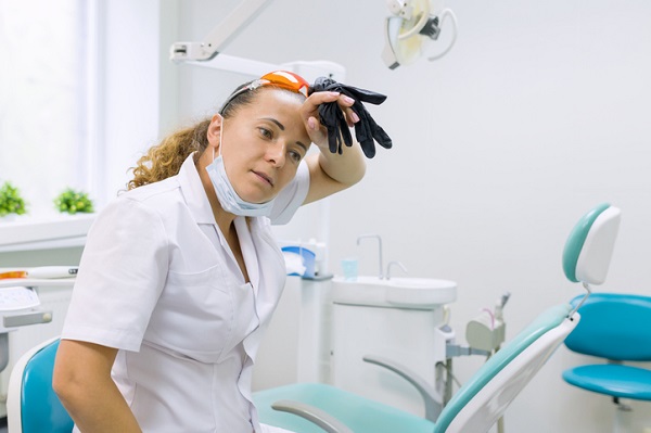 dental assistant career