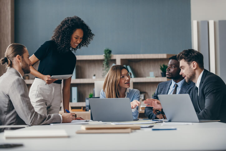 A team collaborating using strong emotional intelligence